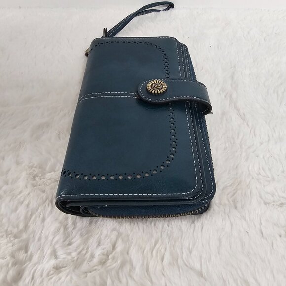 Charm Infinite Teal Wristlet Wallet Faux Leather Zip Around Western - Picture 4 of 10